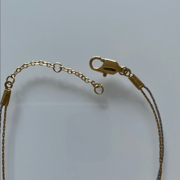 Elegant Gold and Silver Bracelet - Picture 3 of 8